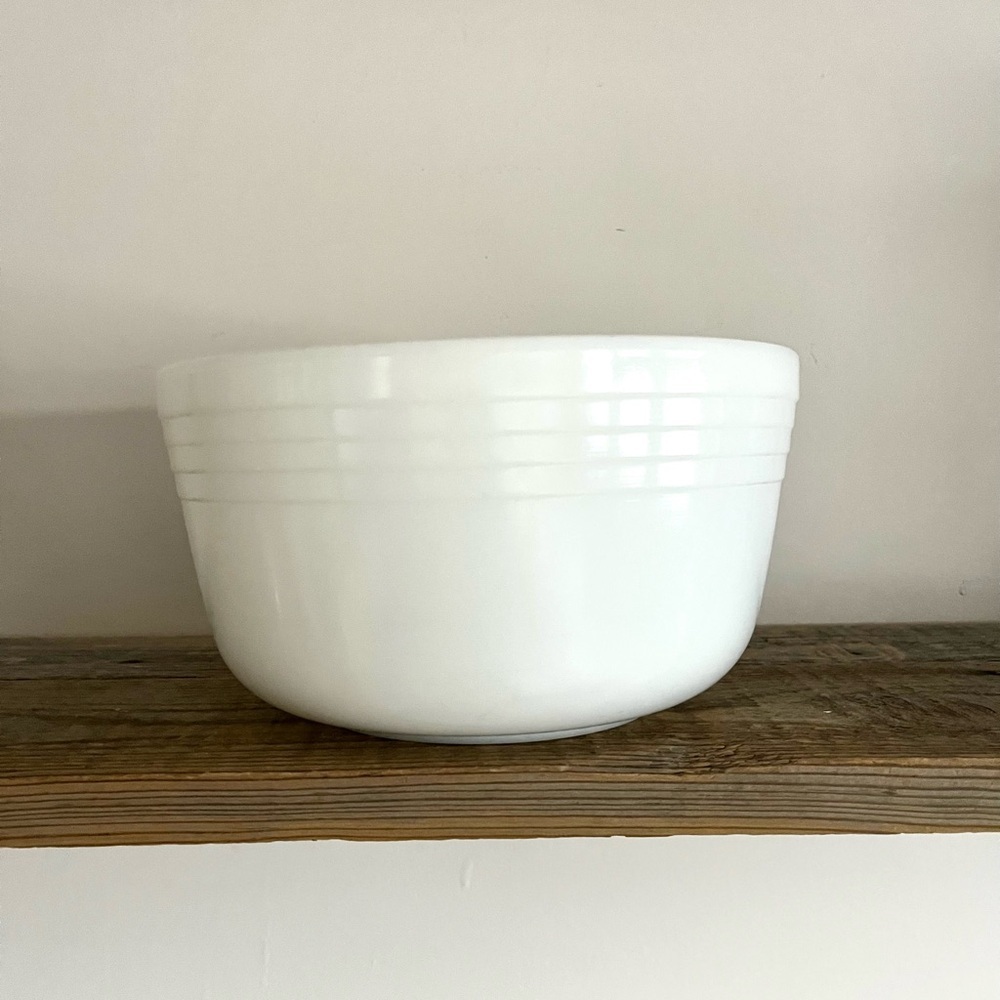 Pyrex Milk Glass Mixing Bowl for Hamilton Beach